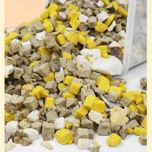 Pet Freeze Dried Cat Snacks Freeze-dried Mixed with Family Bucket Cat Freeze-dried Chicken Beef Liver Egg Yolk Pellets Snacks - Image 3